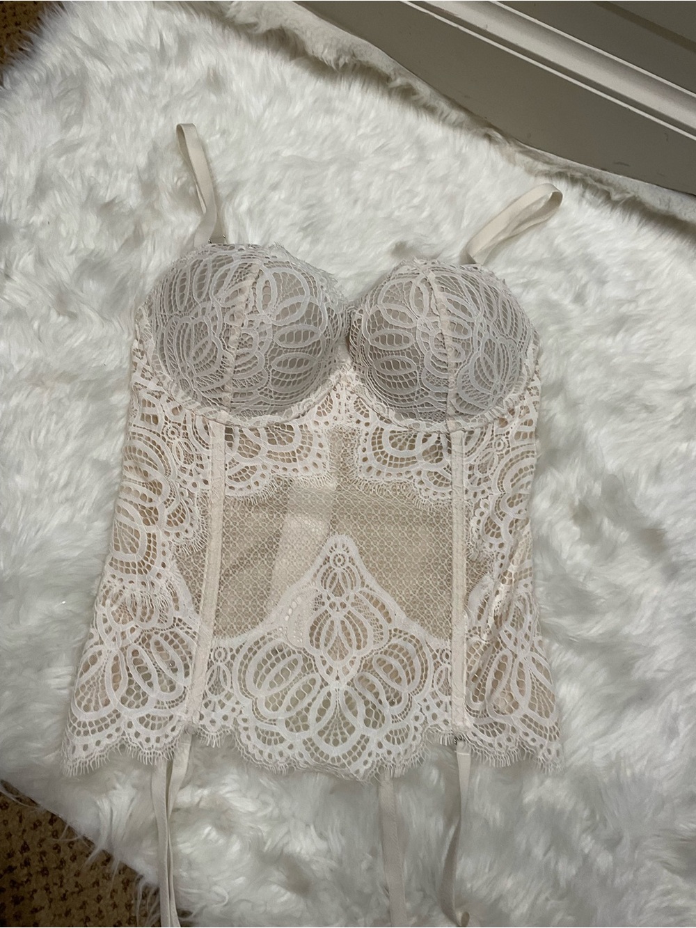 2015 Victoria's Secret Cream Lace Bustier